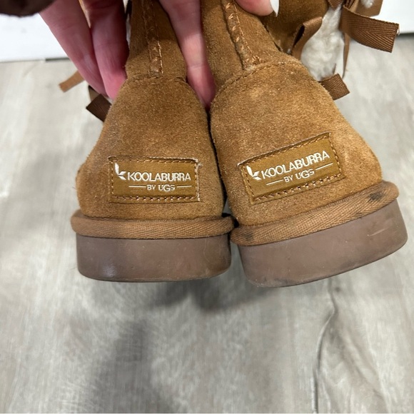 Koolaburra By Ugg Victoria Short Girl Youth Chestnut Tan Winter Bow Boots Size 4 - Picture 7 of 9